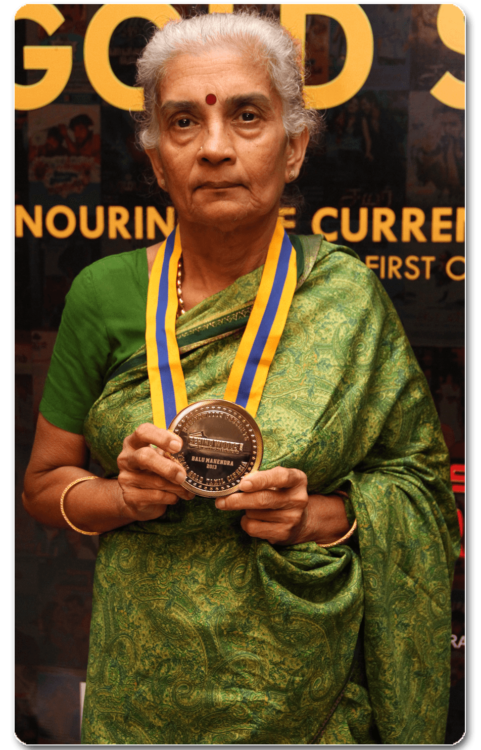 Balu Mahendra AT BEHINDWOODS GOLD SUMMIT 2013 FILM AWARDS